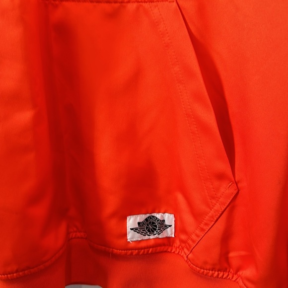 Air Jordan quarter zip jacket men’s new with tags orange wings medium - Picture 4 of 5